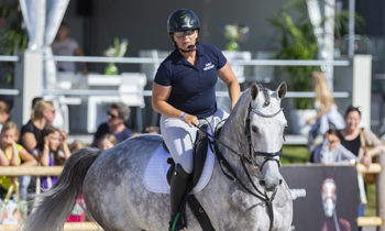 Afwisseling voor blije paarden - Interview Bianca Schoenmakers